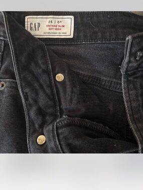 Gap Jeans